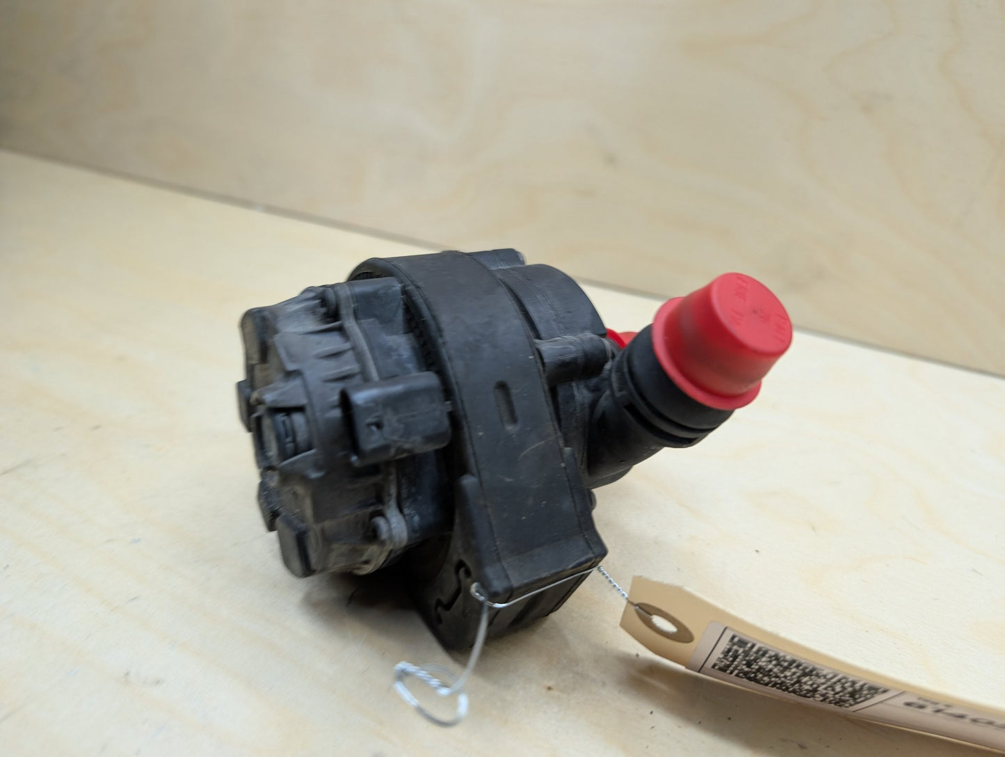 18-21 OEM BMW G01 G02 X3 X4 30 M40 Engine B46 B58 Auxiliary Cooling Water Pump