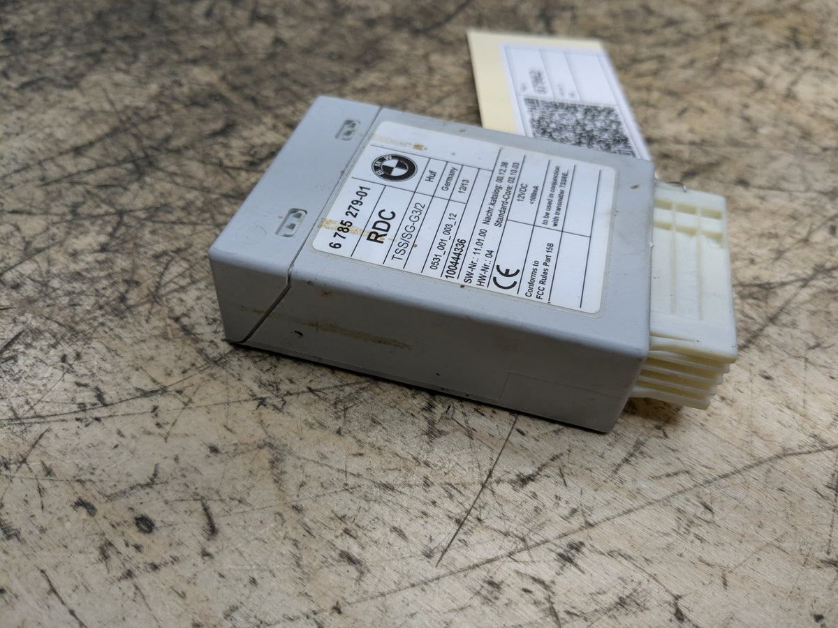 OEM BMW E60 E70 E82 E90 E92 E93 X5 M3 Tire Pressure Control Module Unit TPMS RDC