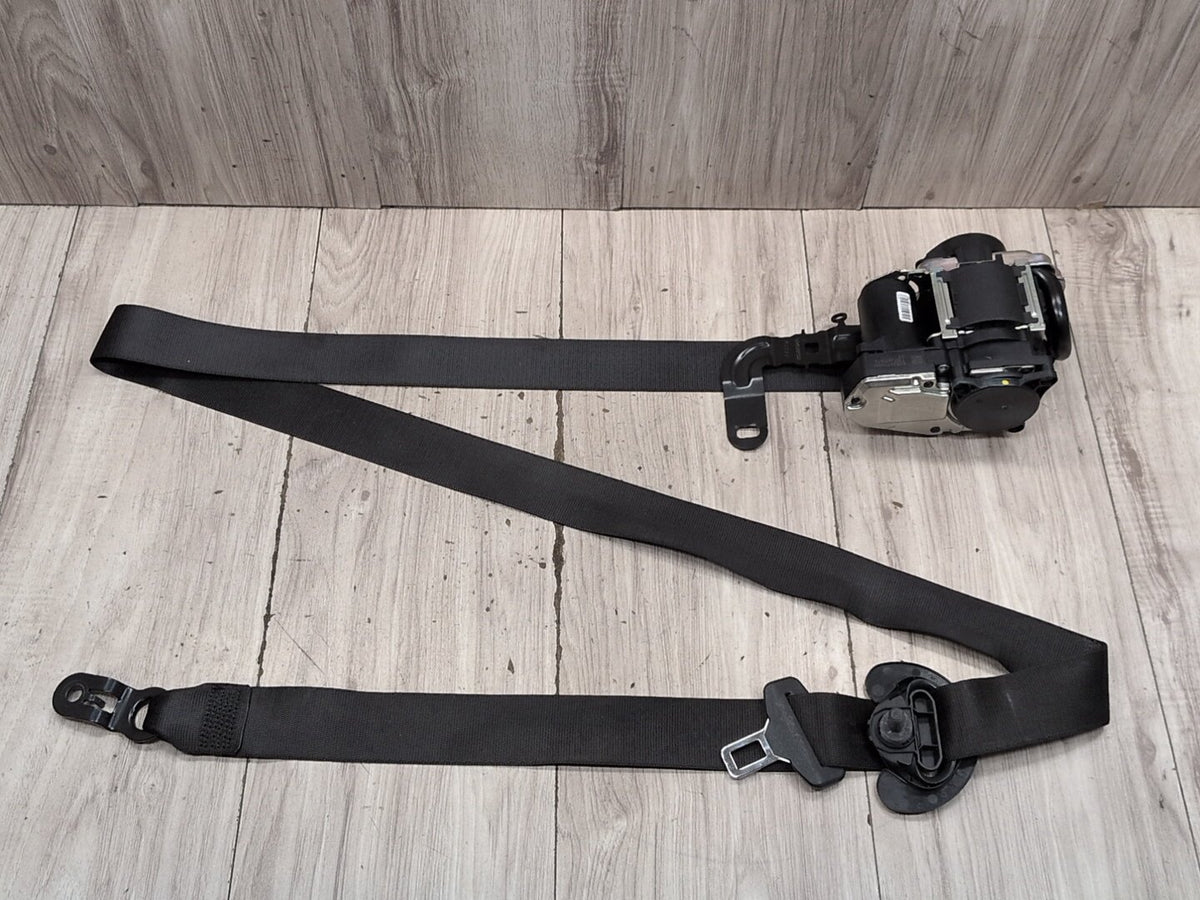 2019-2026 BMW M340i G20 Front Right Passenger Seatbelt Seat Belt Retractor 7496308 OEM