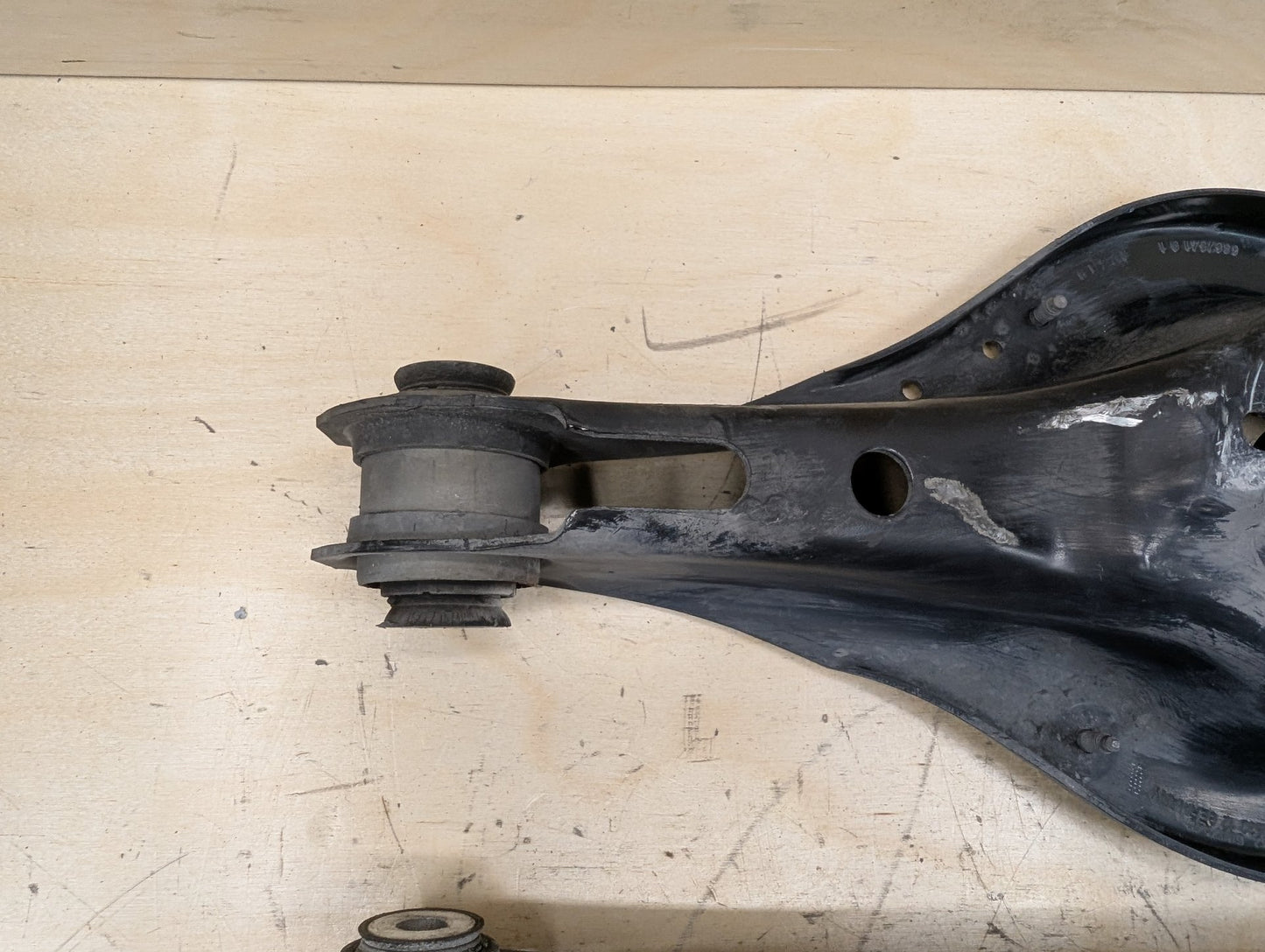 2012-2018 BMW 320i F30 Rear Left Driver Control Arms SET 6792539
