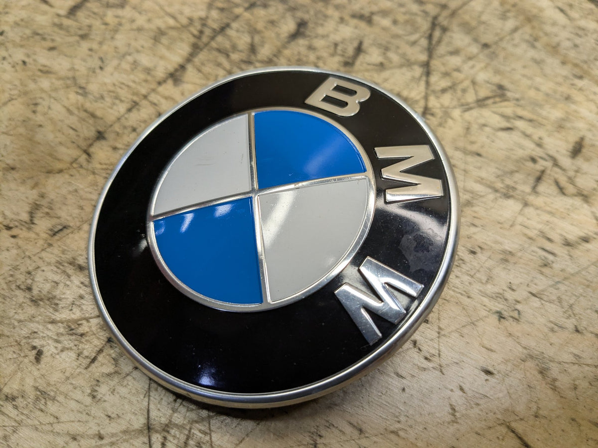 OEM BMW E82 E92 F02 F10 F22 F30 F44 F82 Rear Trunk Lid Round Emblem Logo 82MM