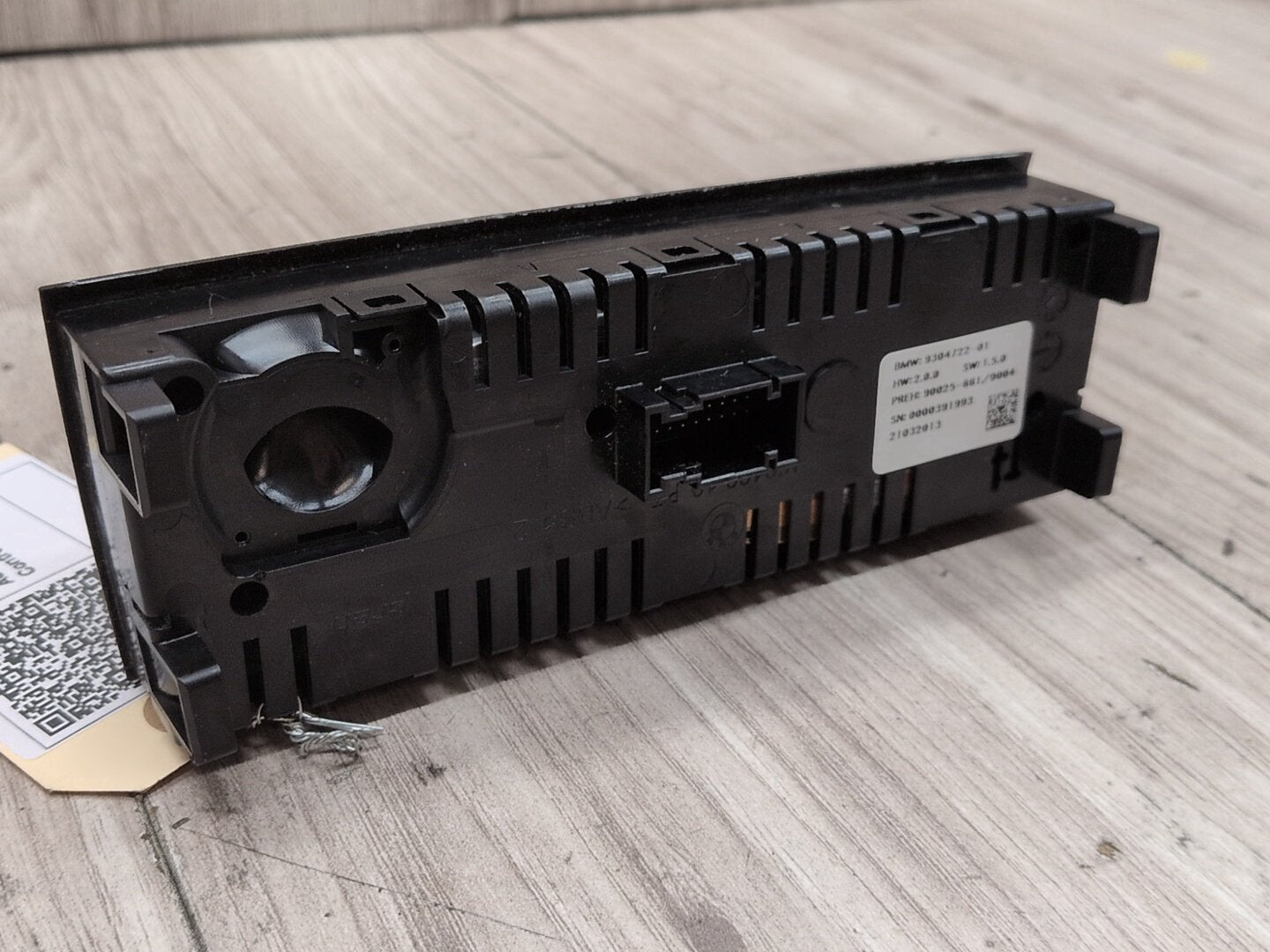 2010 - 2015 BMW 750i F01 Rear AC Heater Climate Control Switch 9304722 N63B44O1