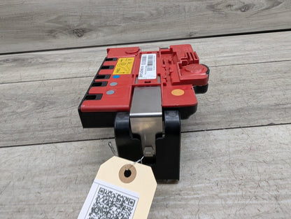 OEM BMW E90 E92 E93 Battery Power Lead Junction Distribution Fuse Box Voltage