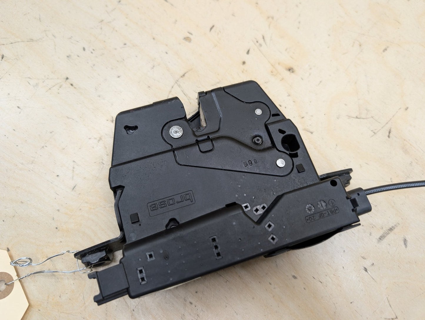 2012-2018 BMW 328i F30 Liftgate Trunk Lid Liftgate Lock Latch Actuator 7224692