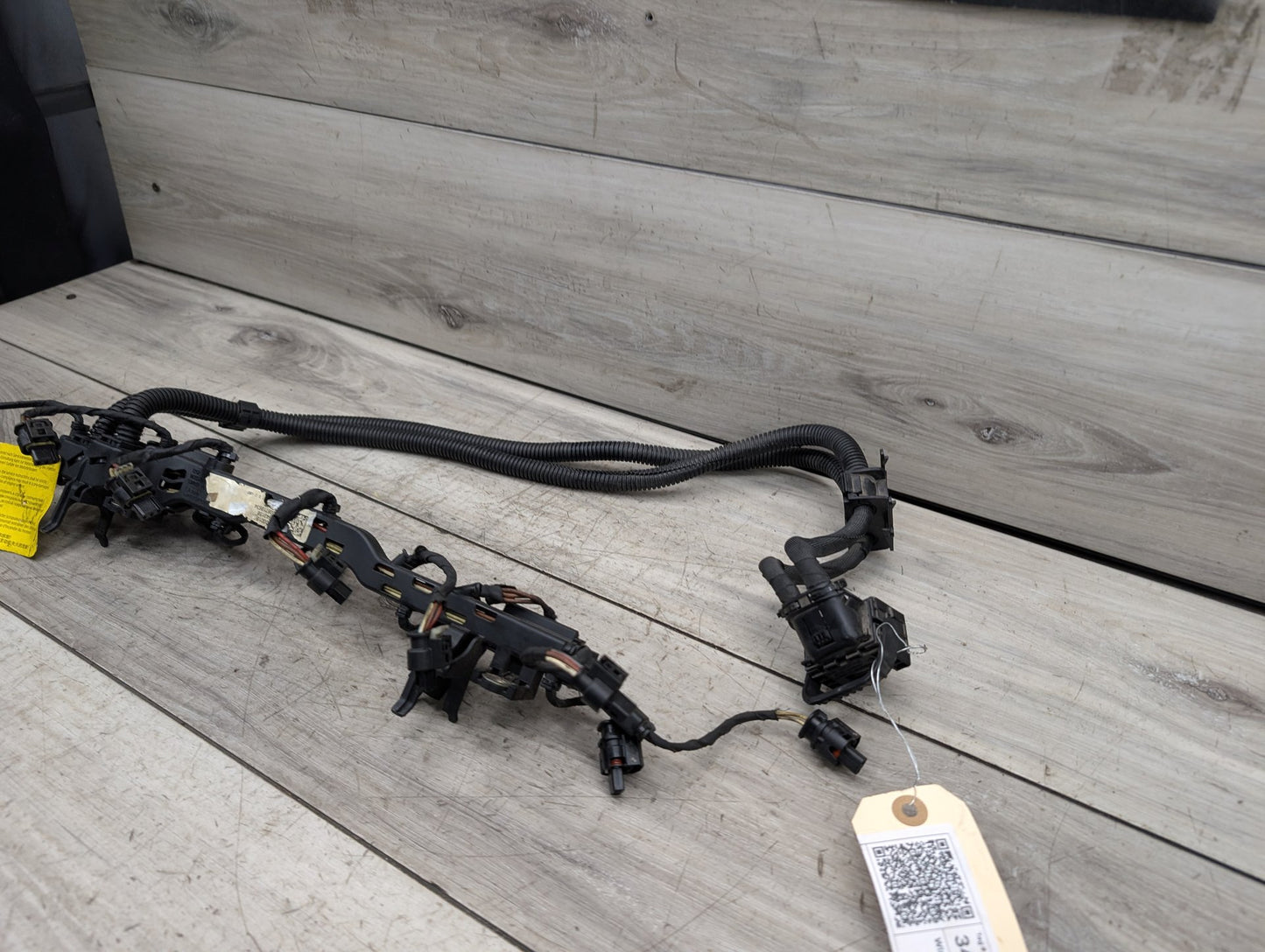 2018 - 2024 BMW X3 G01 Engine Motor Ignition Coil 8693370 B58B30M0