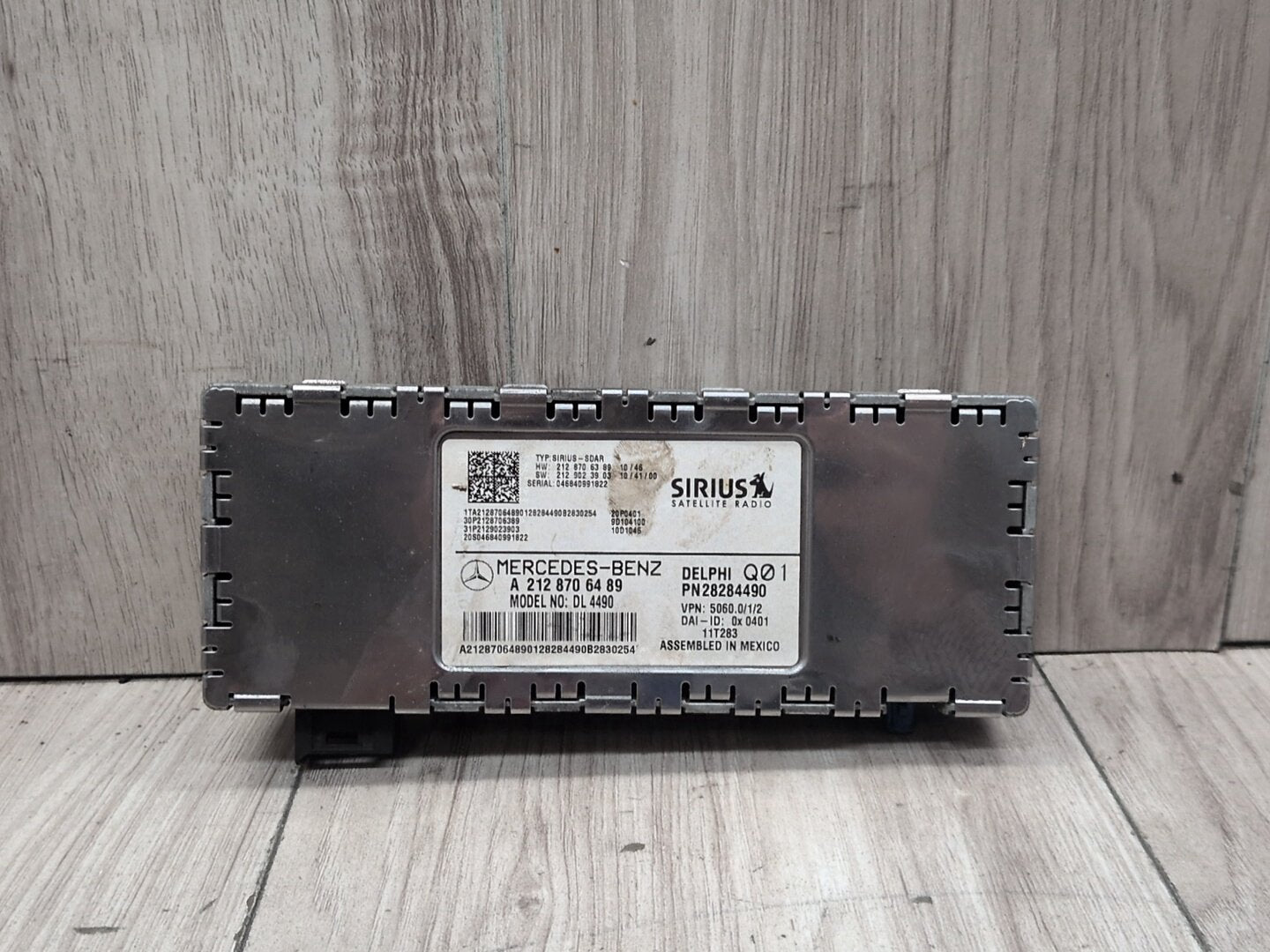 10-17 OEM Mercedes-Benz E550 W212 Surius Satellite Radio Receiver Module