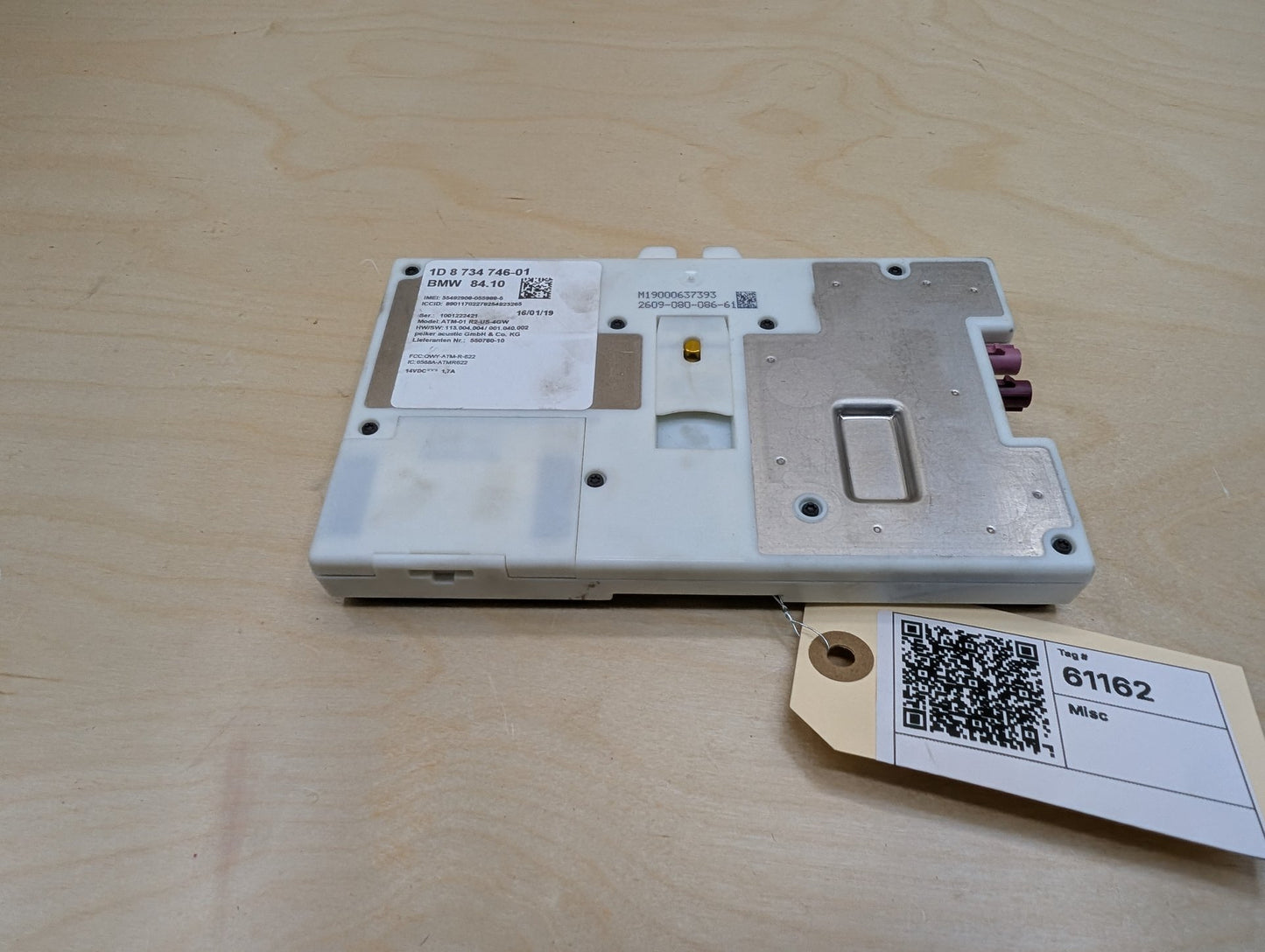 2018-2024 BMW X3 G01 Antenna Telematics Control Module 8734746