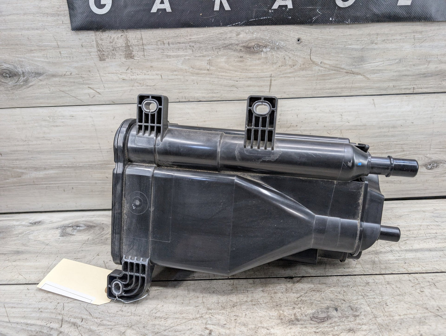 OEM BMW F95 G05 G06 G07 X5 Charcoal Filter Fuel Tank Vapor Evaporator Canister