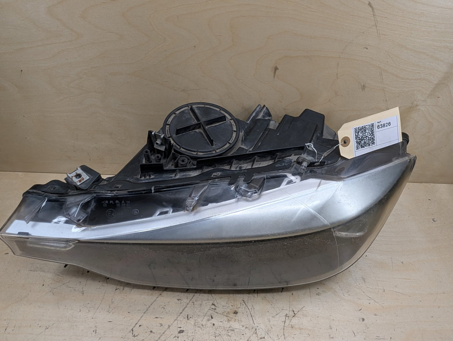 2012-2018 BMW 320i F30 - Front Left Driver Headlight PN: 7338709