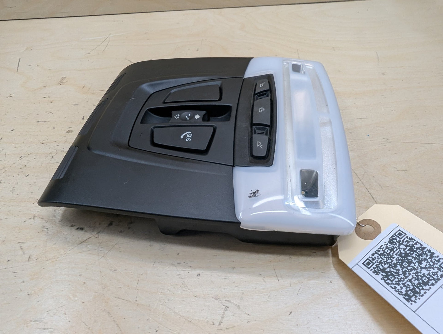 OEM BMW F22 F30 F32 F36 F80 F82 Headliner Roof Console Dome Light SOS Switch
