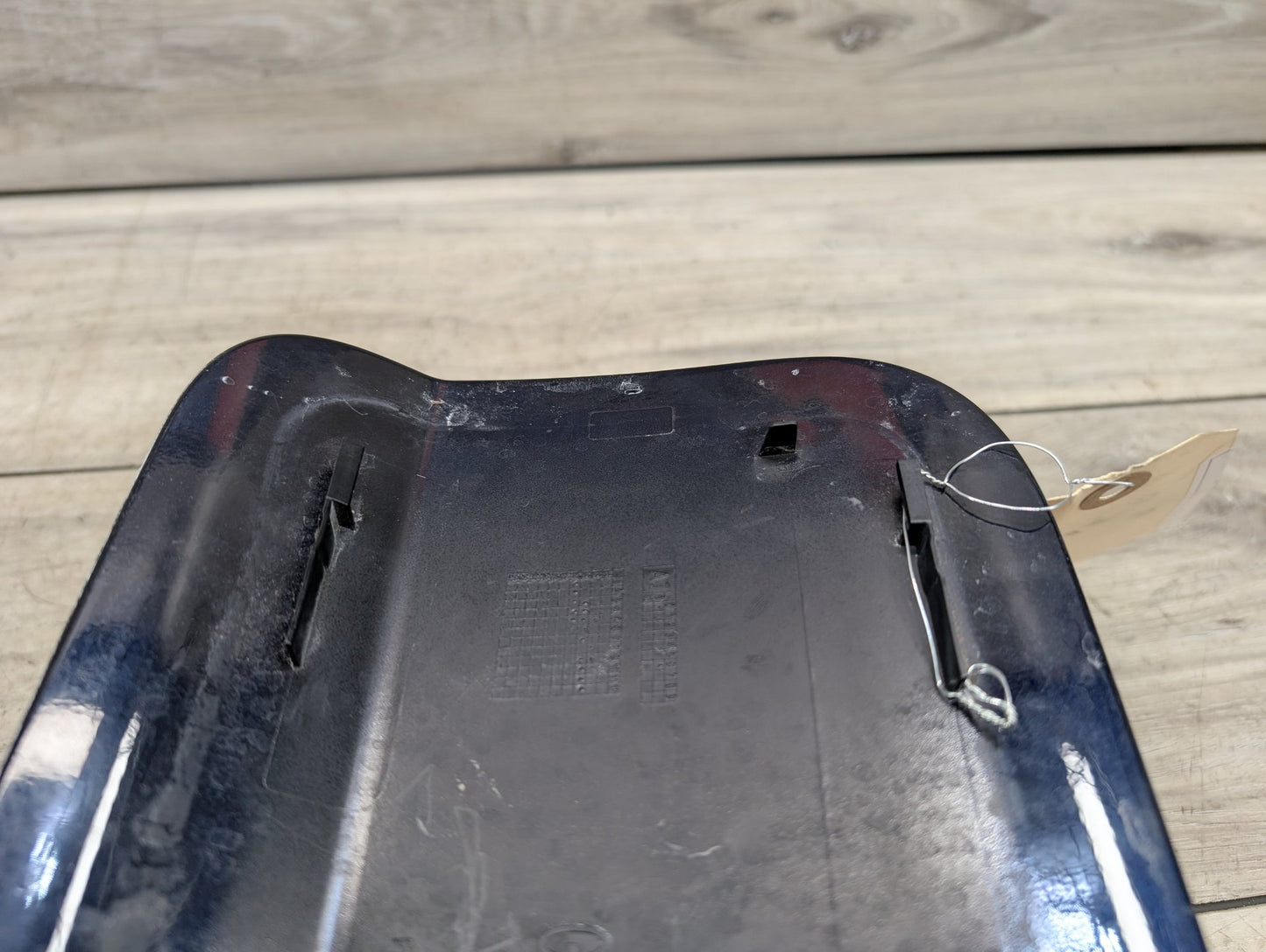 17-23 OEM BMW F90 G30 530 540 M550 M5 Fuel Gas Tank Flap Lid Cover