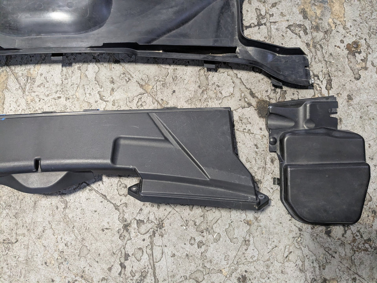 06-13 OEM BMW E90 E91 E92 E93 Cabin Air Filter Cowl Housing Lower Upper SET
