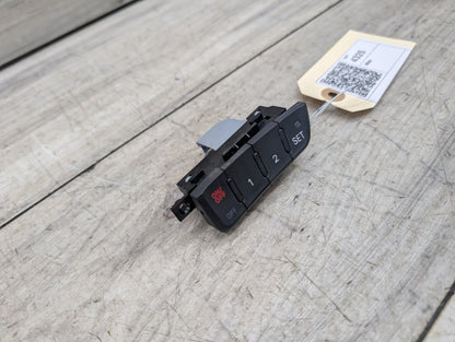 2008 - 2017 Audi S5 8T Front Left Driver Seat Memory Switch 8T0959769