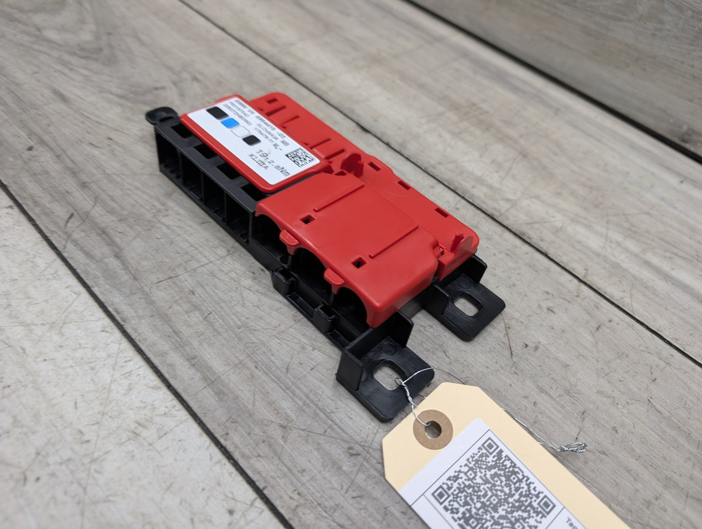 OEM BMW G20 G22 G23 G26 G80 G82 B+ Positive Battery Junction Terminal Fuse Box
