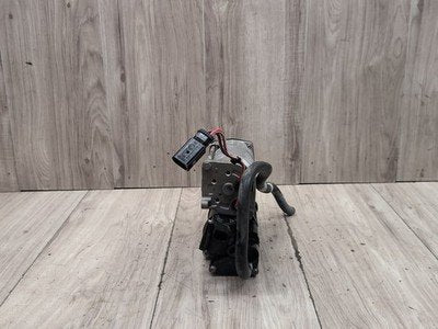 2015-2018 BMW X5 F85 Air Suspension Compressor Pump 6875177 OEM
