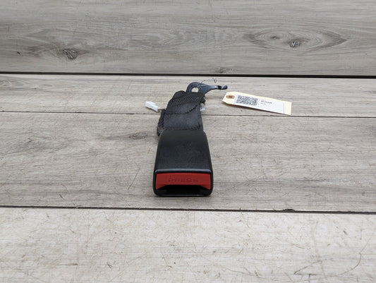 OEM BMW F90 M5 G30 530 540 M550 Rear Center Middle Seatbelt Seat Belt Buckle