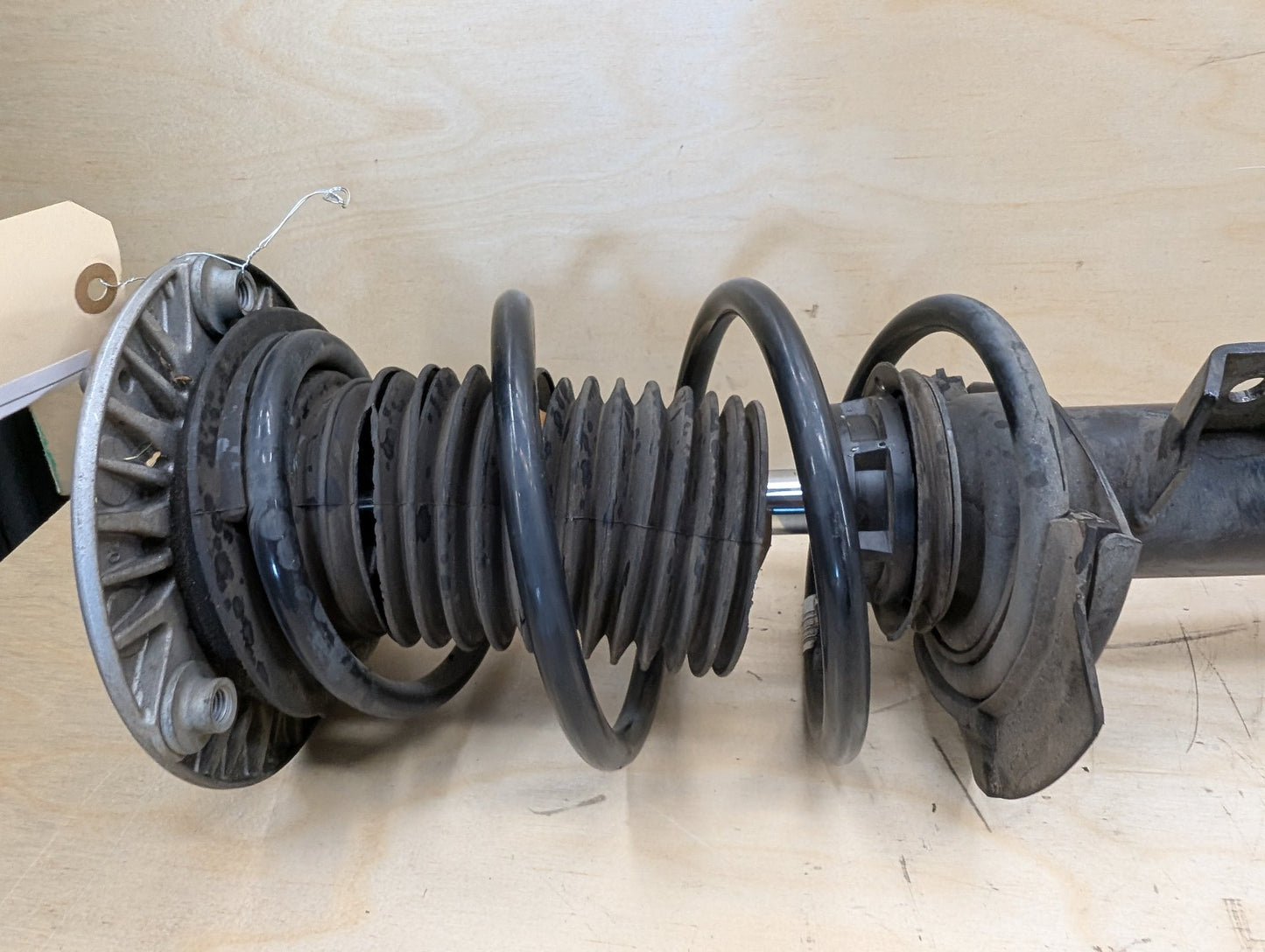 2012-2018 BMW 328i F30- Front Left or Right Spring Strut Shock Absorber PN: 6874367