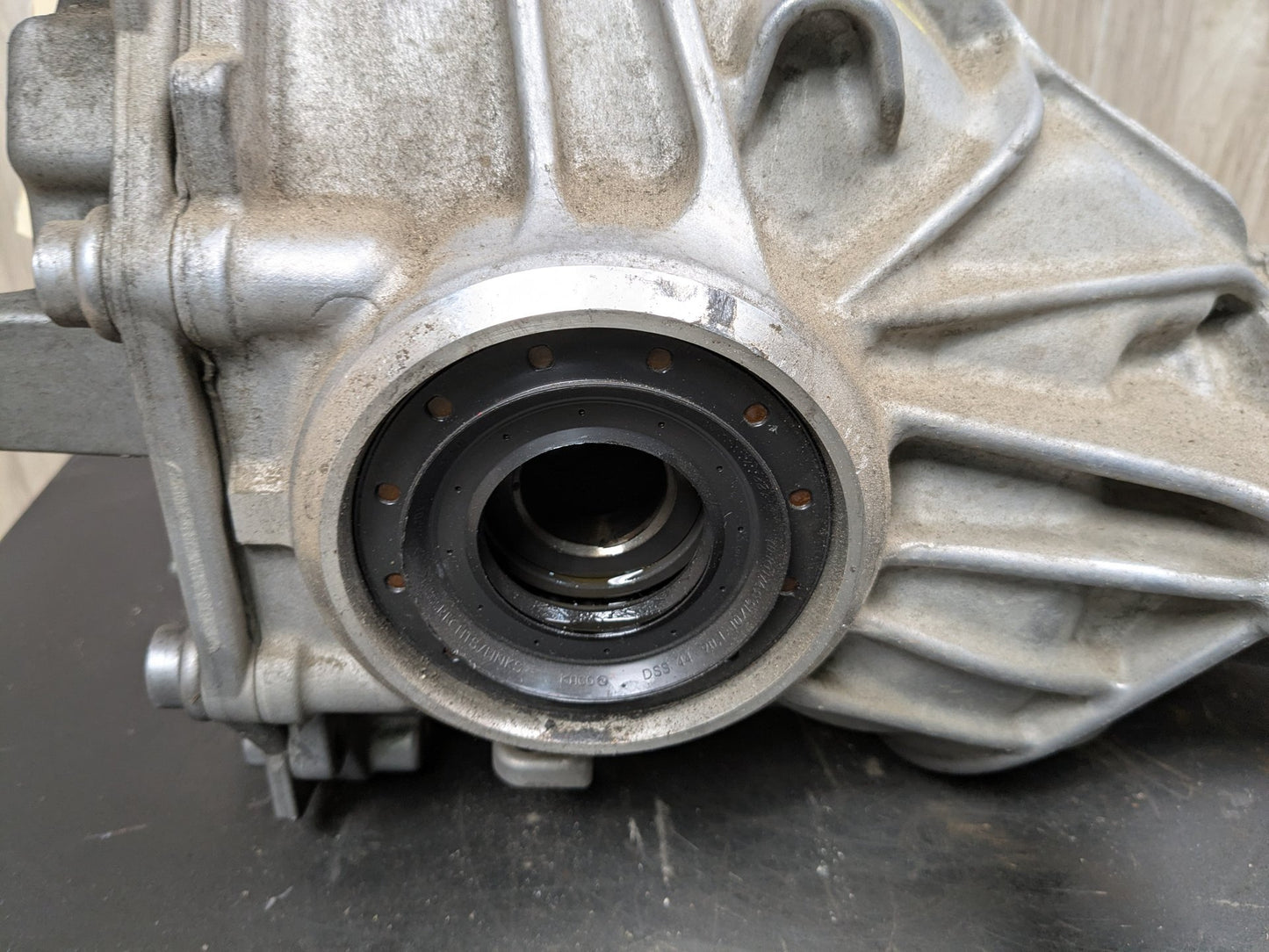 OEM BMW G20 G22 G23 G42 230 330 430 B46 Rear Differential Axel Carrier 2.81 k