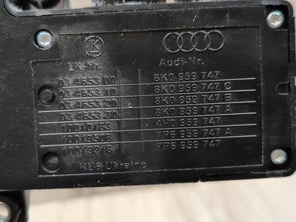 2008 - 2017 Audi S5 8T Front Left Driver Seat Memory Switch 8K0959747