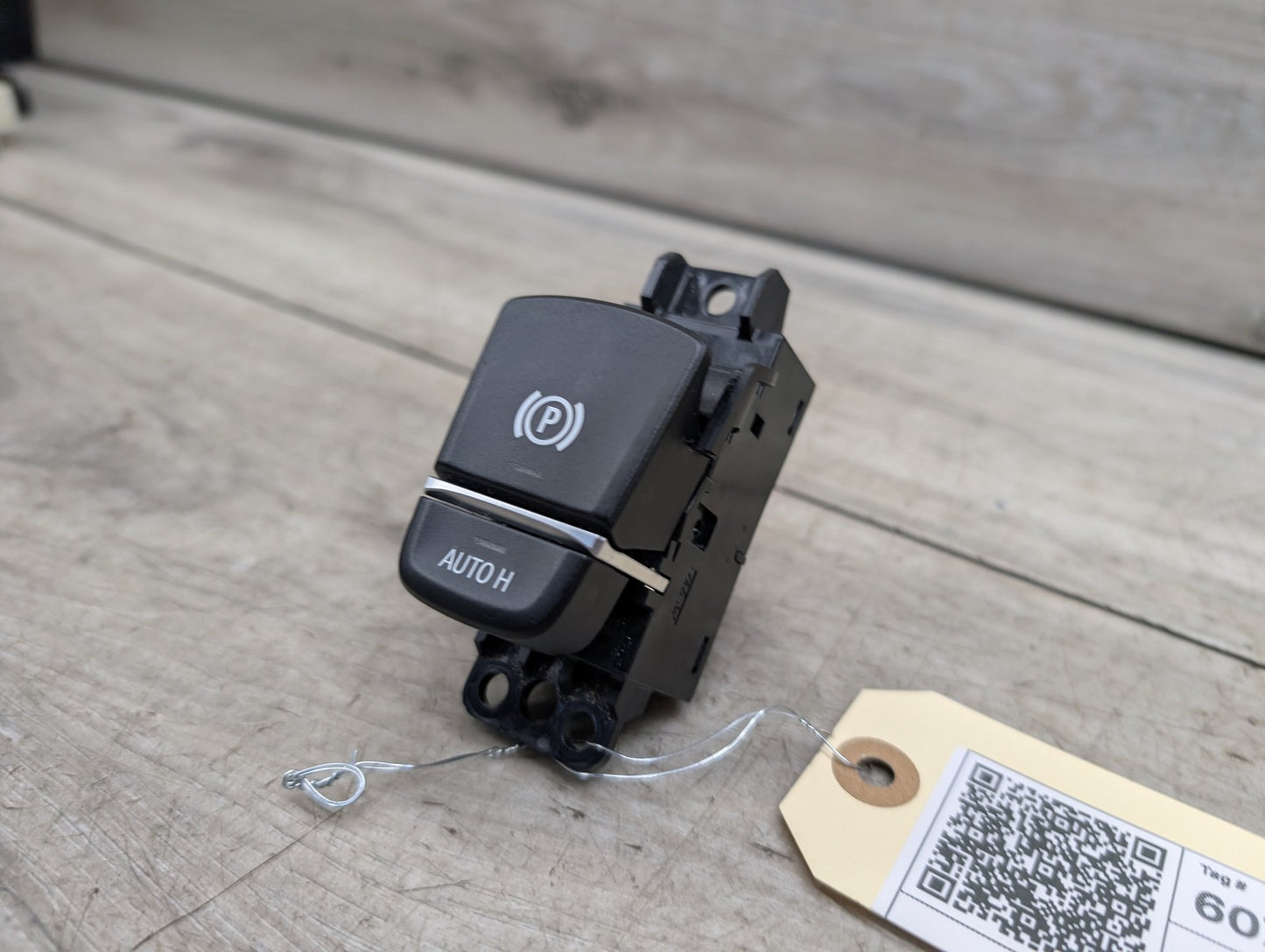 OEM BMW F90 M5 G01 G02 G30 530 540 M550 X3 Parking Brake Auto Hold Switch BLACK