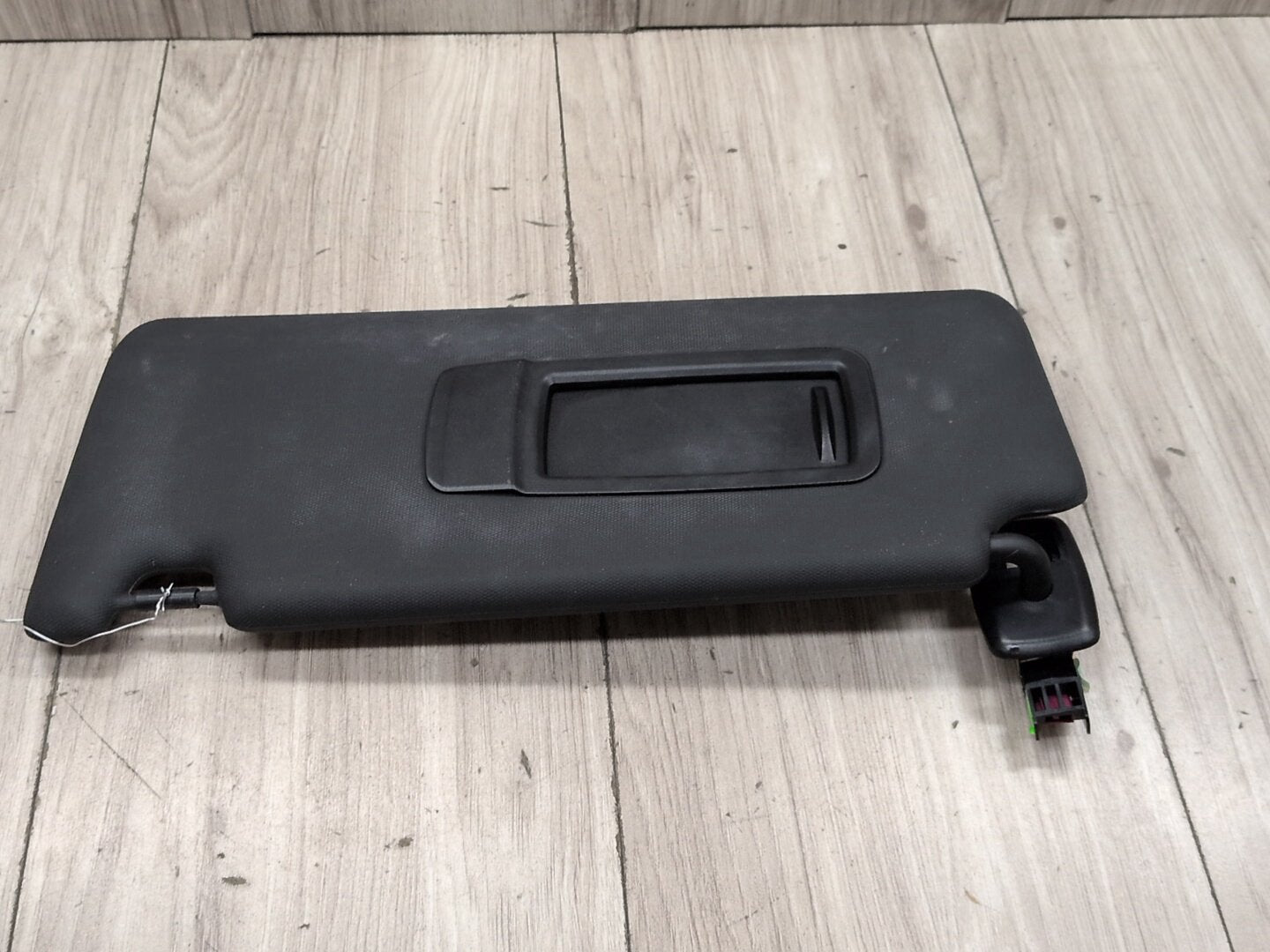 2019-2026 BMW 330i G20 Front Left Driver Sun Visor 8092727
