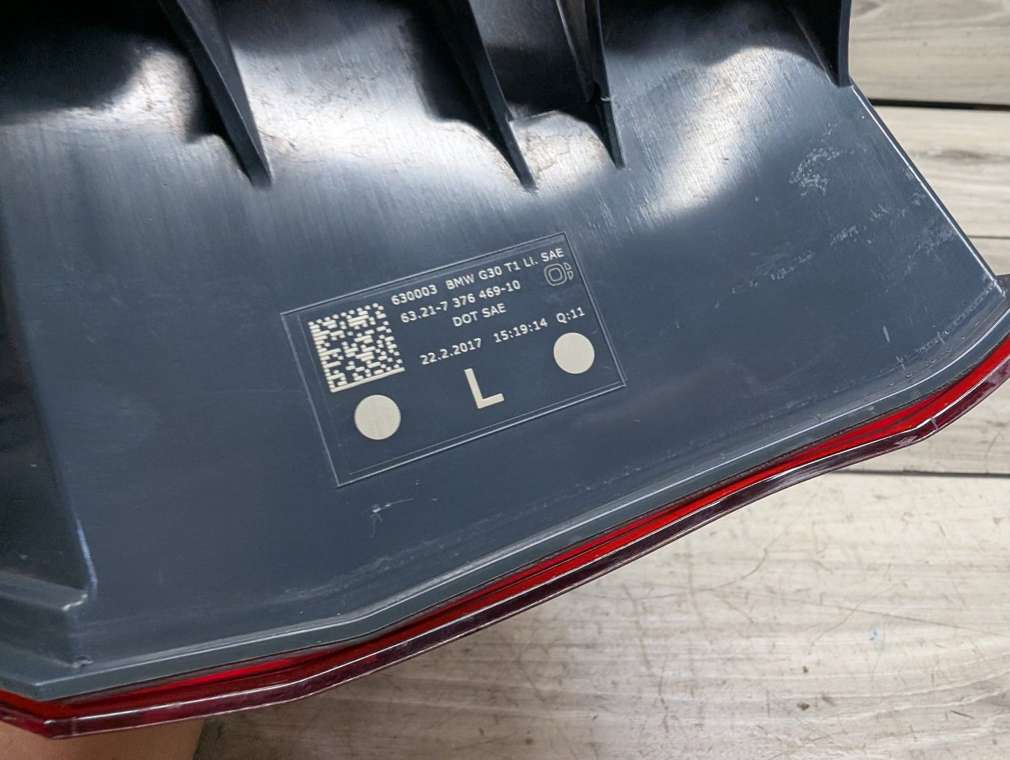 17-20 OEM BMW F90 G30 530 540 M550 M5 Rear Left Driver Side Outer Tail Light