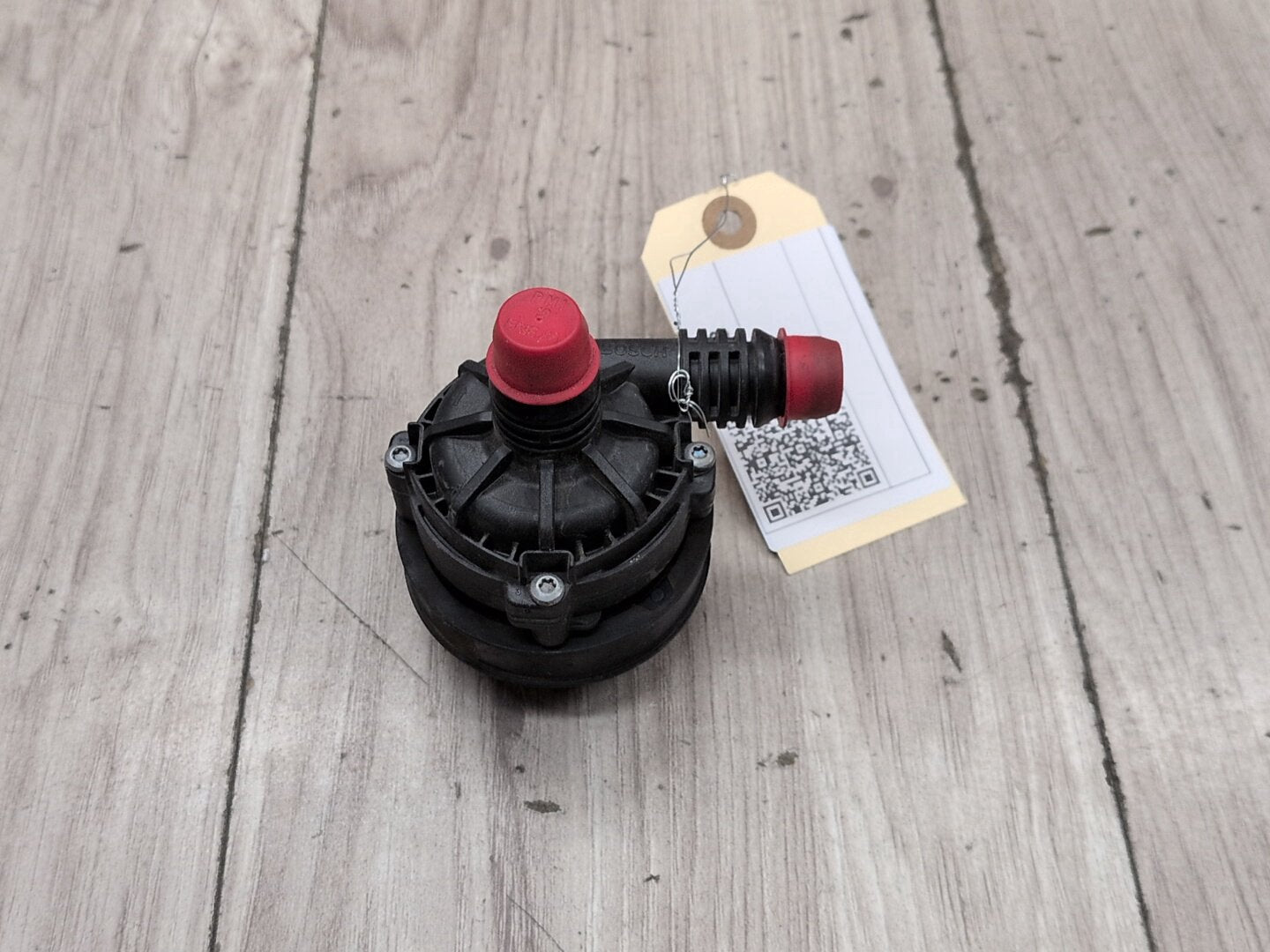 *OEM BMW G01 G05 G20 G22 G30 G42 G80 G82 G83 M3 M4 Engine Auxiliary Water Pump