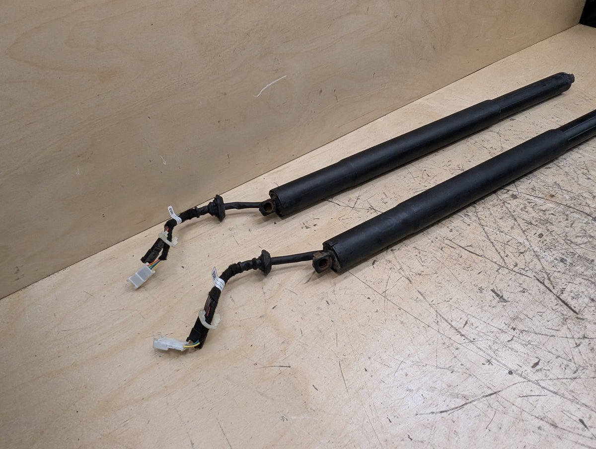 19-23 OEM BMW G05 X5 Rear Left Right Trunk Liftgate Shock Hatch Strut Supports