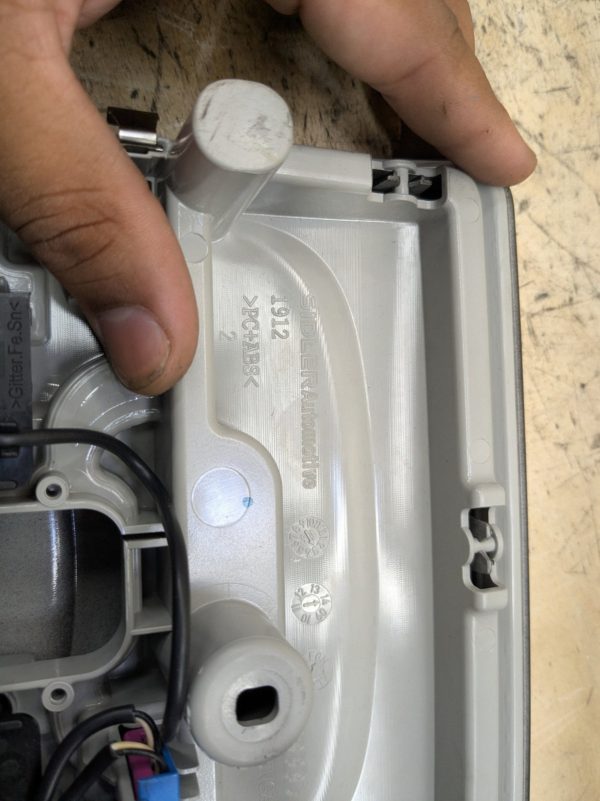 2012-2018 Audi A6 C7 Headliner Overhead Dome Light Switch Module 4G0947135E OEM