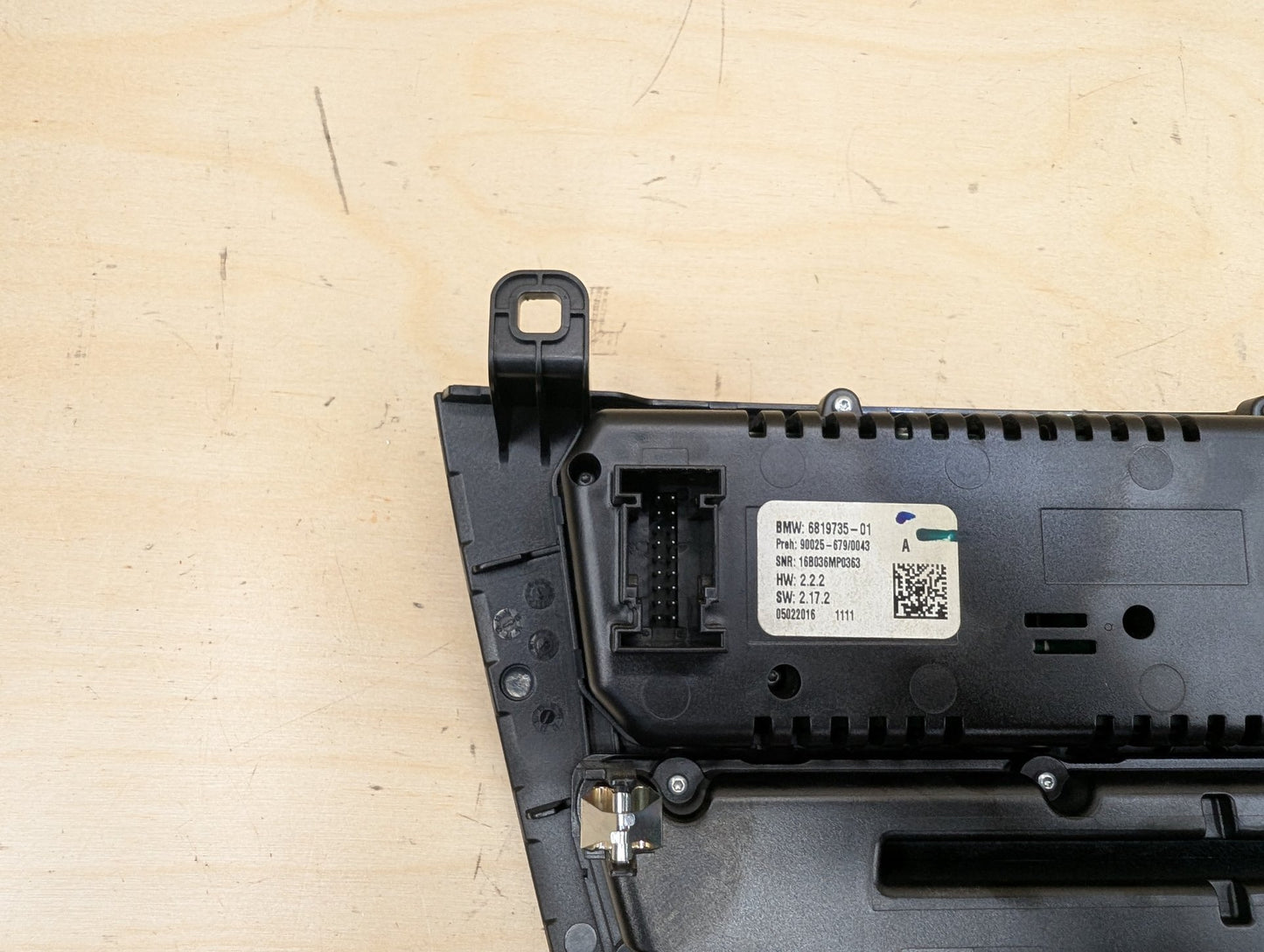 2015-2019 BMW X6 F16 Front AC Heater Climate Control Switch 6819735