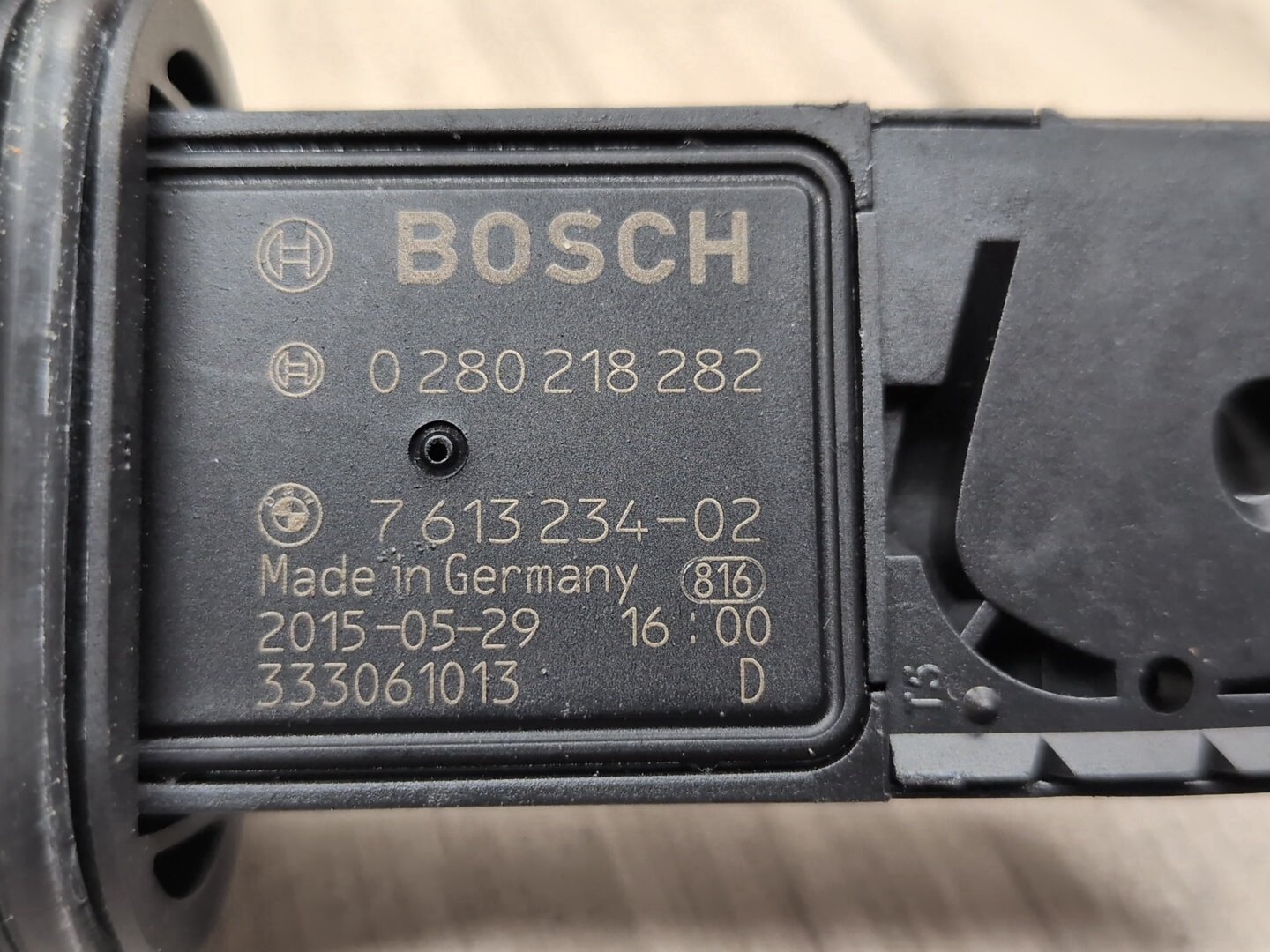 OEM BMW F10 F13 F15 F85 F86 X5 M6 Engine N63 S63 MAF Mass Air Flow Sensor Meter