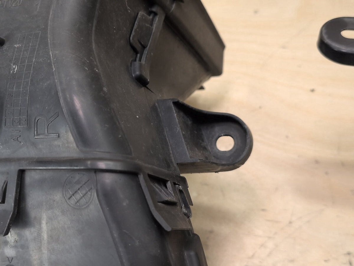 2019-2026 BMW X5 G05 Left Right Brake Air Ducts SET 7421699 OEM