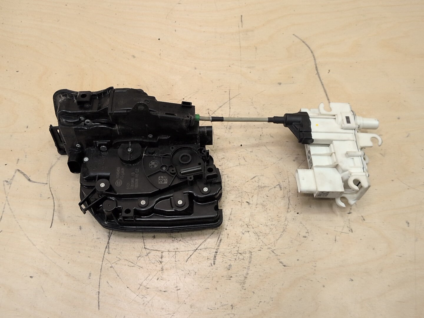 2016-2022 BMW 750i G12 Front Left Driver Door Latch Lock Actuator w/ Soft Close 7281945