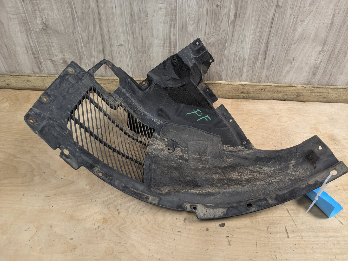 14-18 OEM BMW F15 F85 X5 X5M Right Passenger Fender Liner Wheel Splash Shield