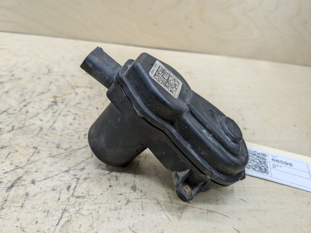 2012-2018 Audi A6 C7 Rear Left or Right Brake Caliper Actuator 4H0998281 OEM