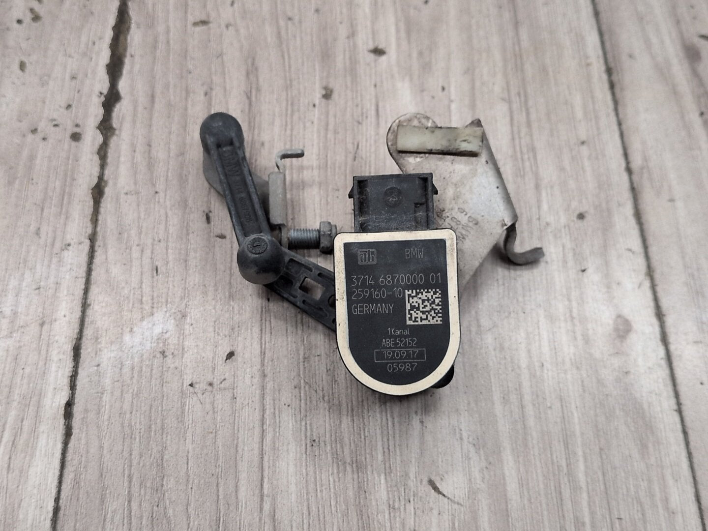 OEM BMW F30 F80 G20 G30 M3 Front Rear Left Right Suspension Height Level Sensor
