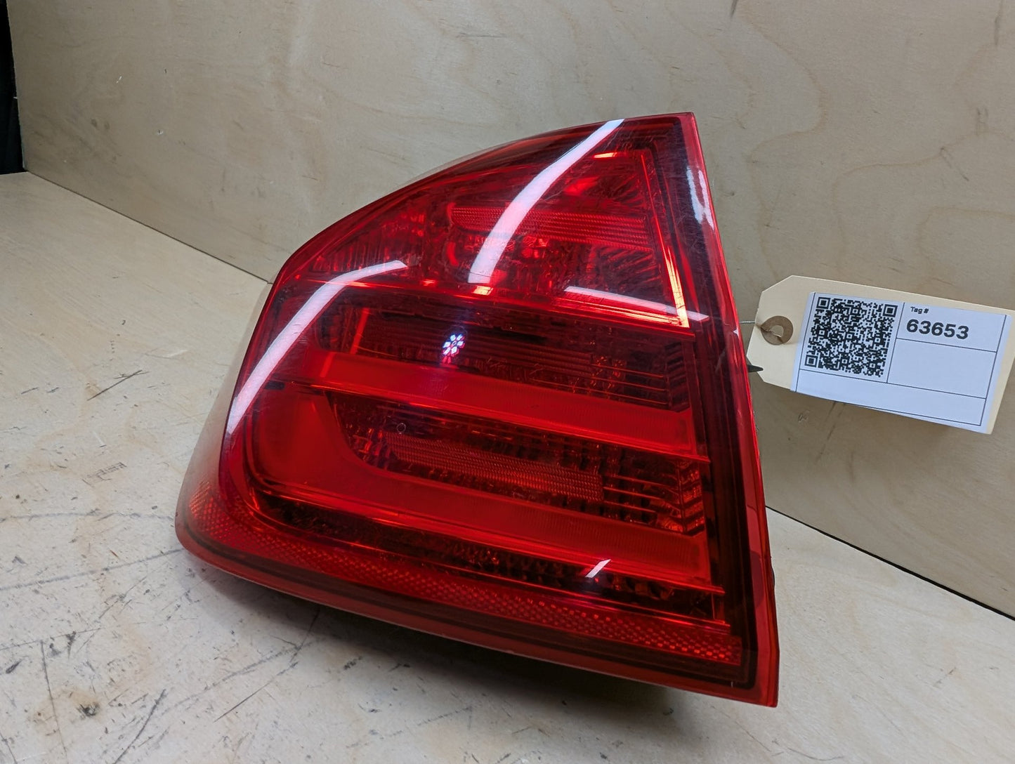 12-15 OEM BMW F30 F80 328 335 M3 Rear Left Driver Side Outer Tail Light Lamp