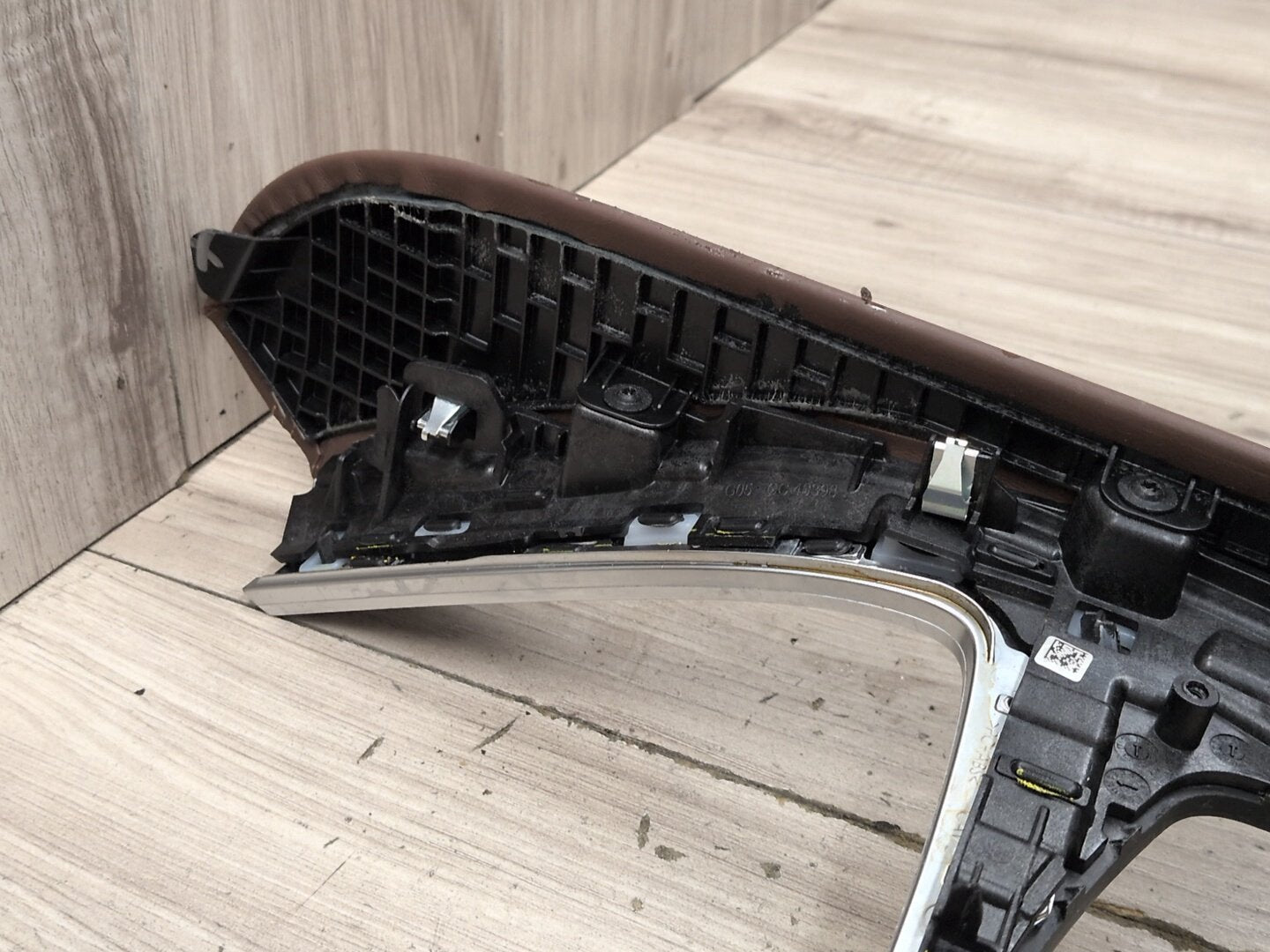 2019 - 2026 BMW X5 G05 Center Console Trim 9865022 N63B44M3