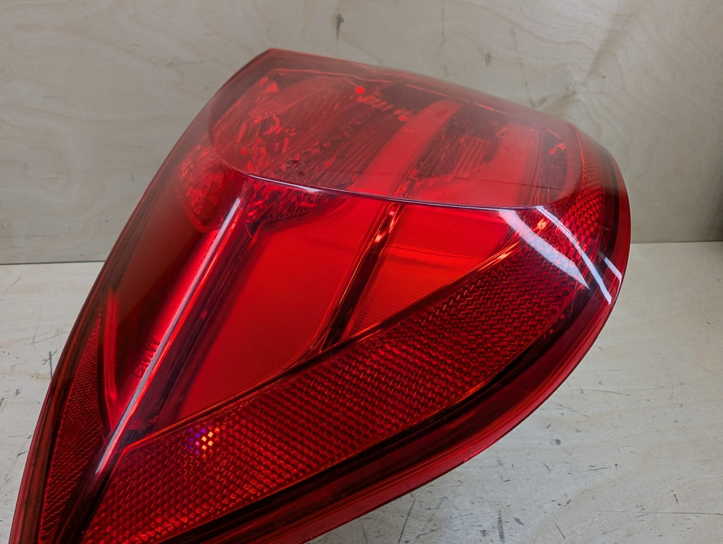 12-15 OEM BMW F30 F80 328 335 M3 Rear Left Driver Side Outer Tail Light Lamp