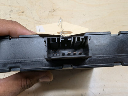 14-18 OEM BMW F06 F10 F12 F13 F25 F30 VSU180 Voltage Converter Control Module