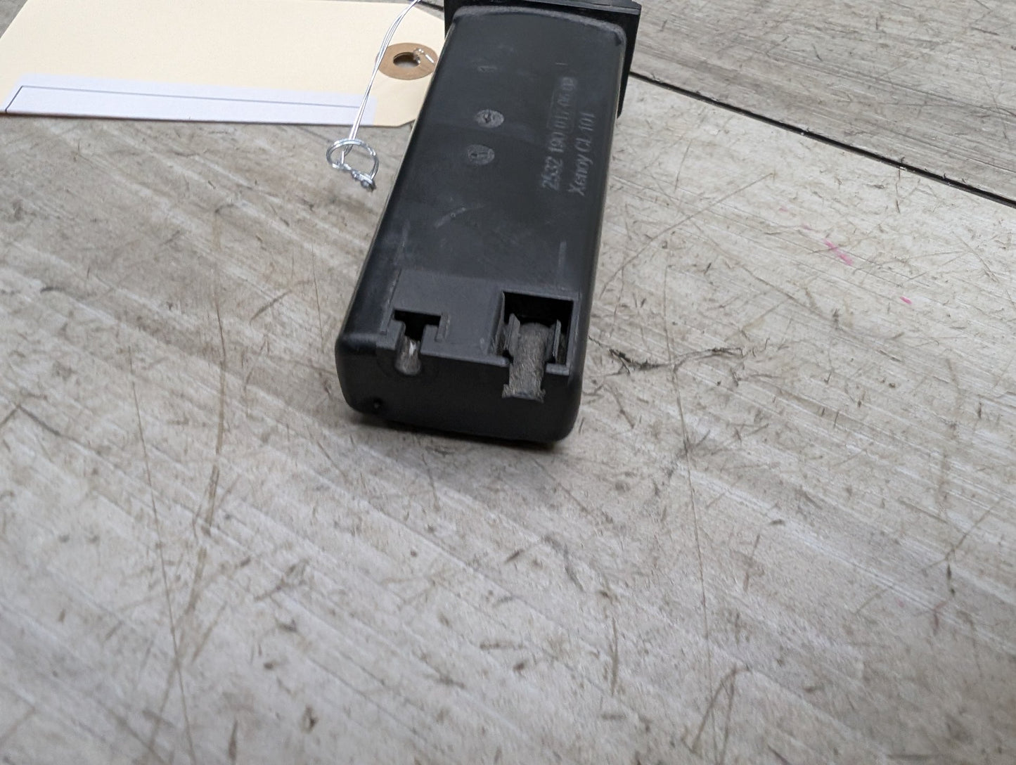 OEM BMW E70 E71 E82 E88 E89 E92 E93 Tire Pressure Control Unit Module RDC