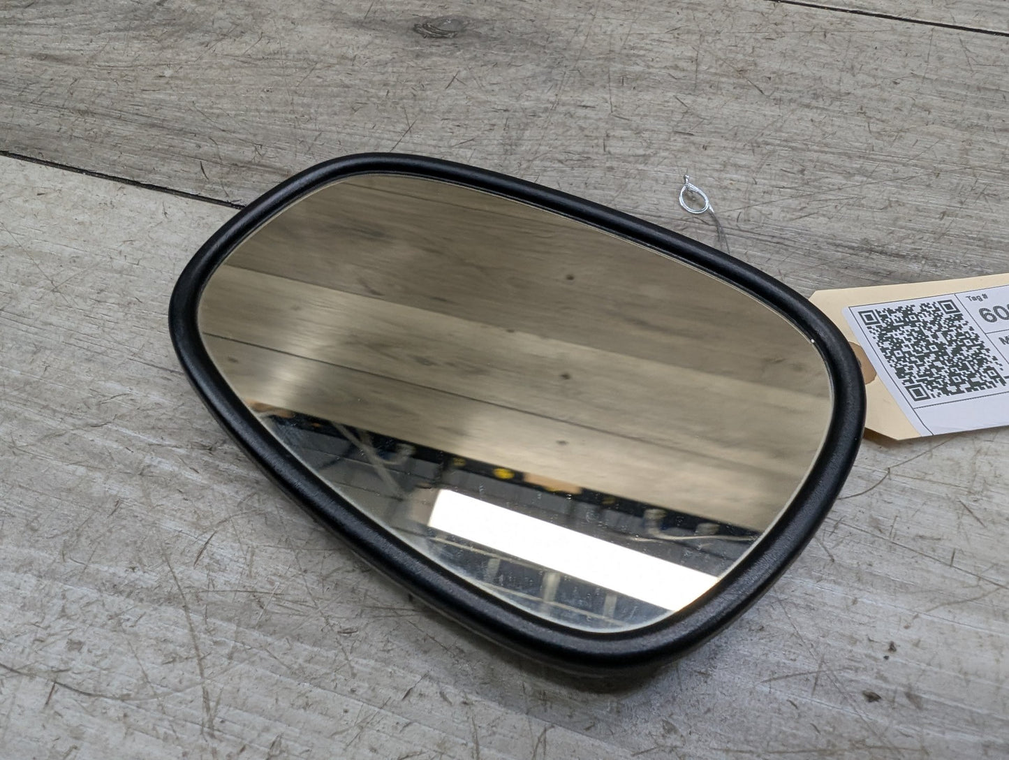 2011 BMW 328i E90 Front Left Driver Side Mirror Glass 7230979