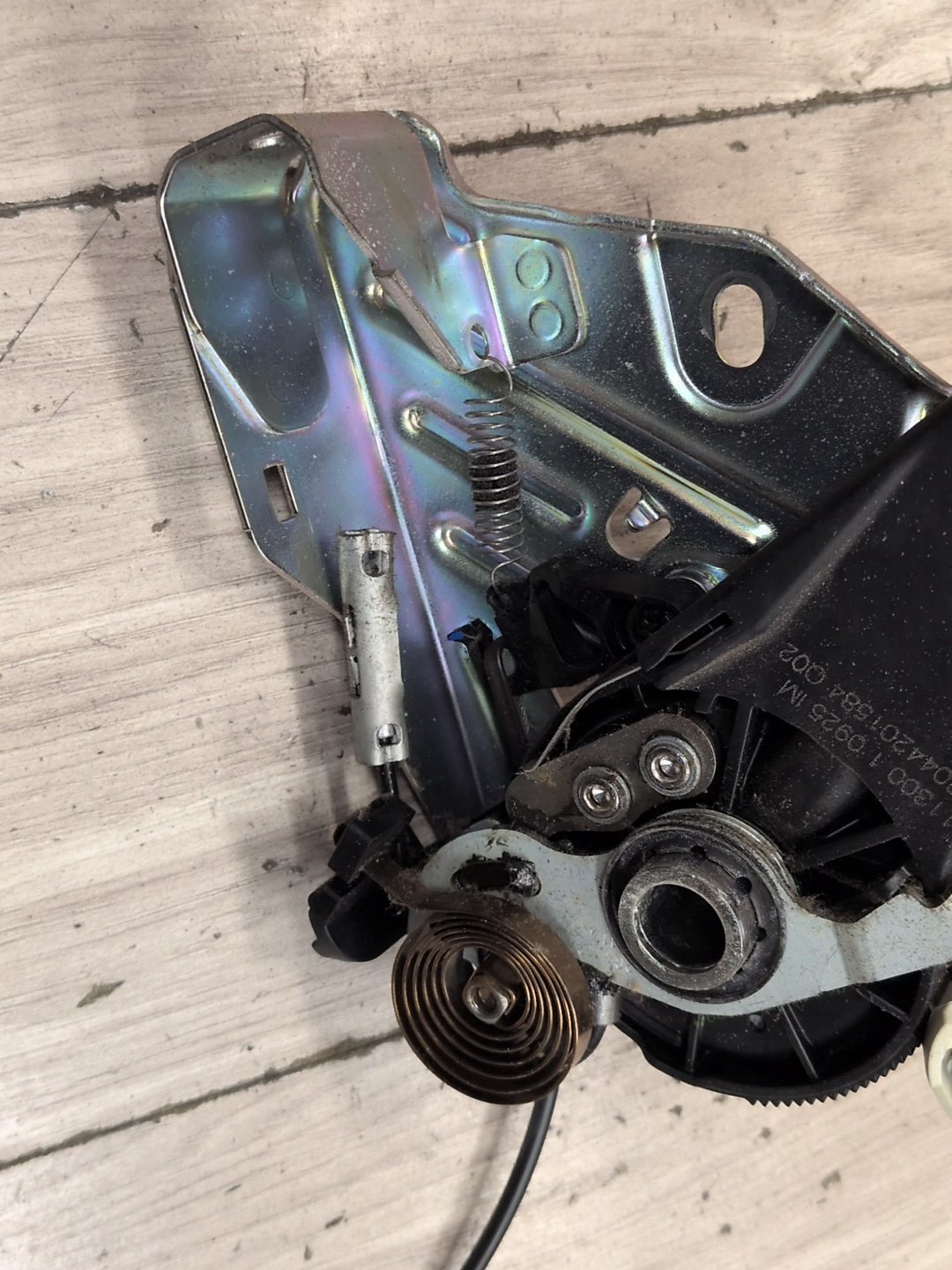 2009-2012 Mercedes-Benz E550 W212 Parking Brake Pedal Assembly A2044201584 OEM