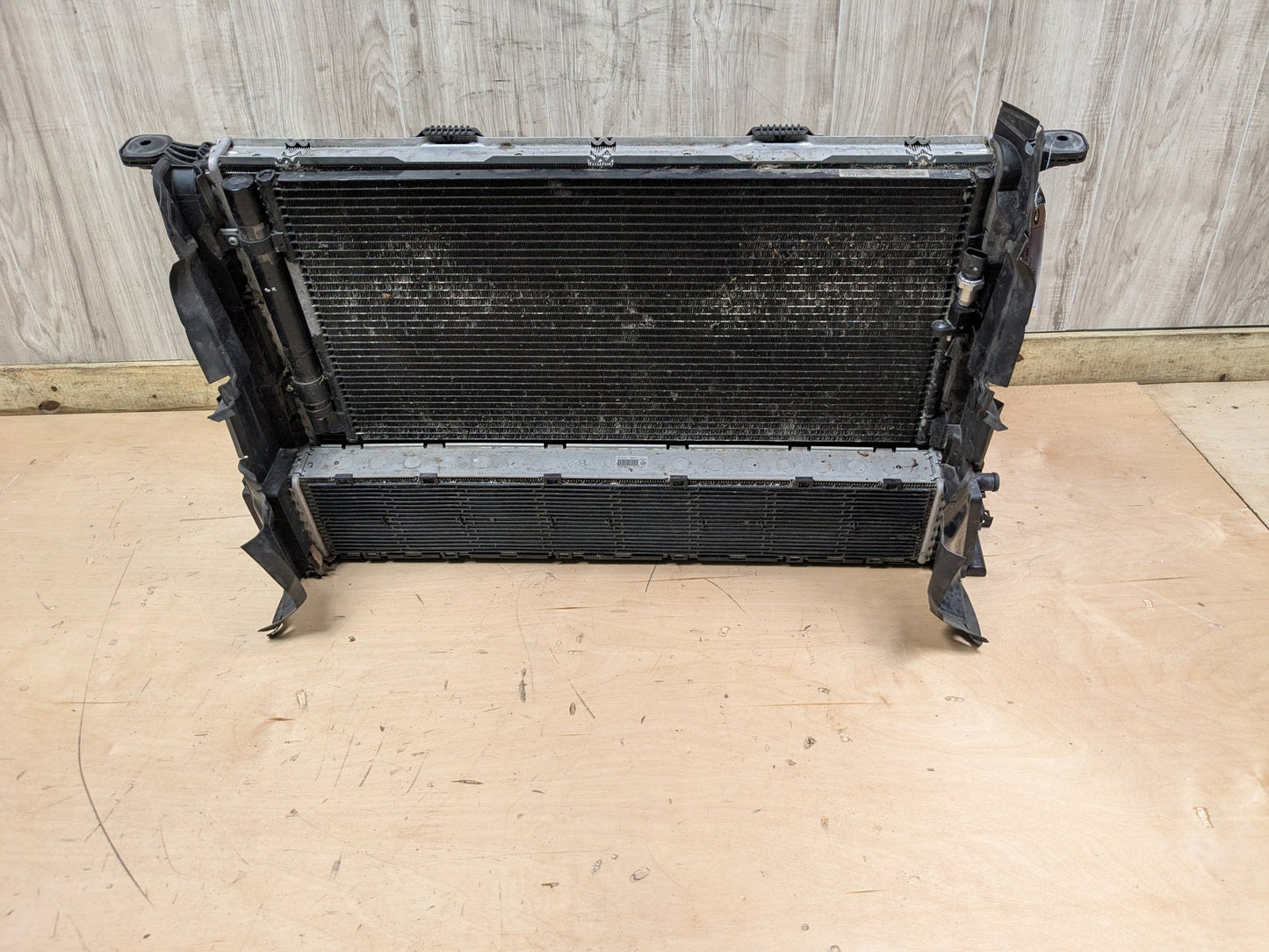 2016 Audi S5 8T Radiator Cooling Condenser Fan Shroud Assembly SET 8T0260401G CTUB