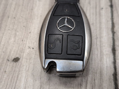 2009-2012 Mercedes-Benz E550 W212 Start Stop Button w/ Key A2129055800 OEM