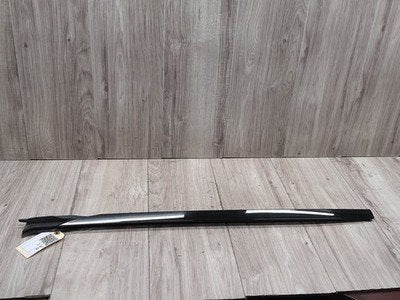 2019-2026 BMW X5 G05 Right Passenger Side Windshield Drip Molding Trim 7463528