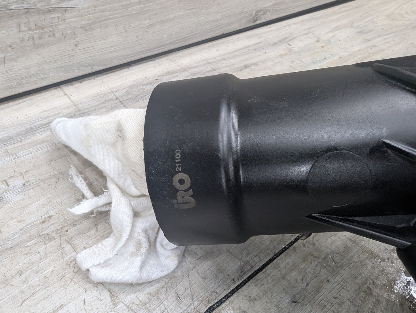16-20 OEM BMW F22 F30 F32 F36 G01 G30 X3 330 430 Engine B46 Oil Filter Housing
