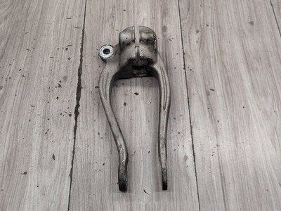 16-22 BMW 750i G12 Front Left Driver Spring Strut Shock Absorber Bracket 6861199
