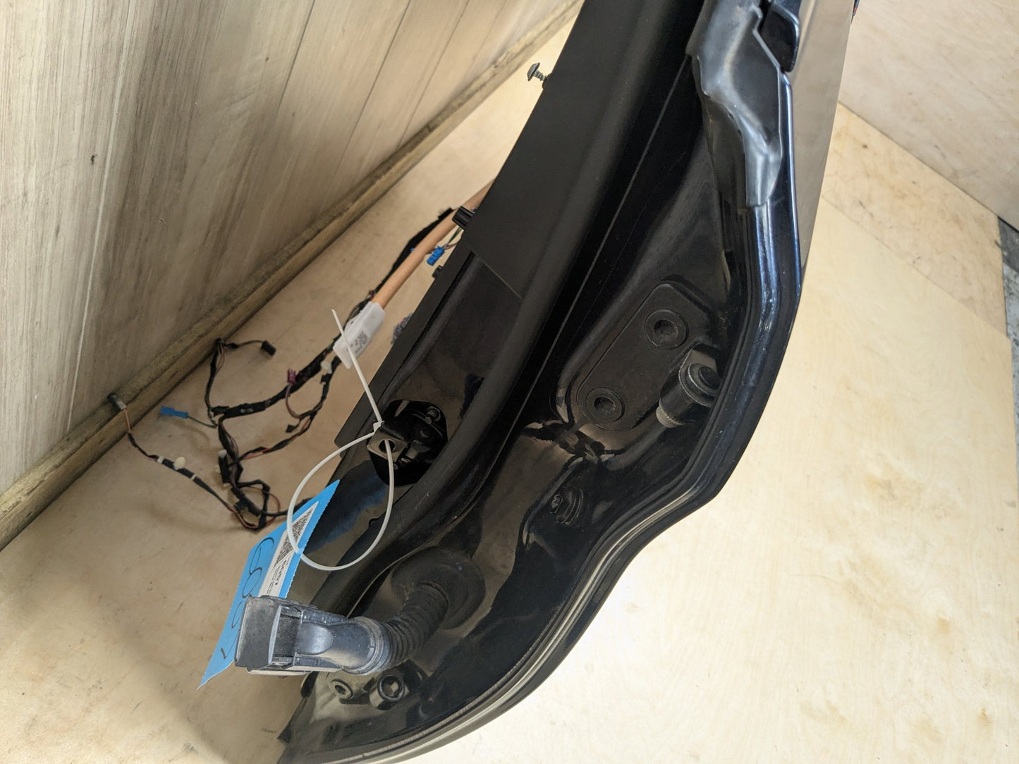 17-23 OEM BMW F90 G30 530 540 M550 M5 Rear Left Driver Door Shell Panel