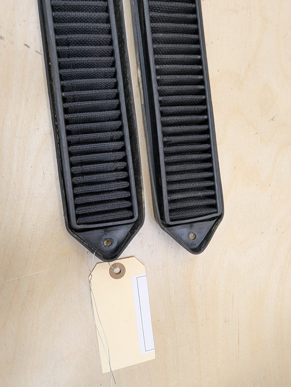 BURGER MOTORSPORTS 07-13 BMW E92 E93 E90 Left Right Side Cowl FILTERS SET